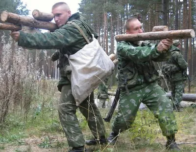 Смешные фотографии с военными персонажами