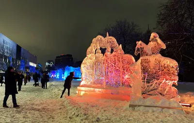 Зимний вихрь красок: фотографии заката на фоне снежных гор