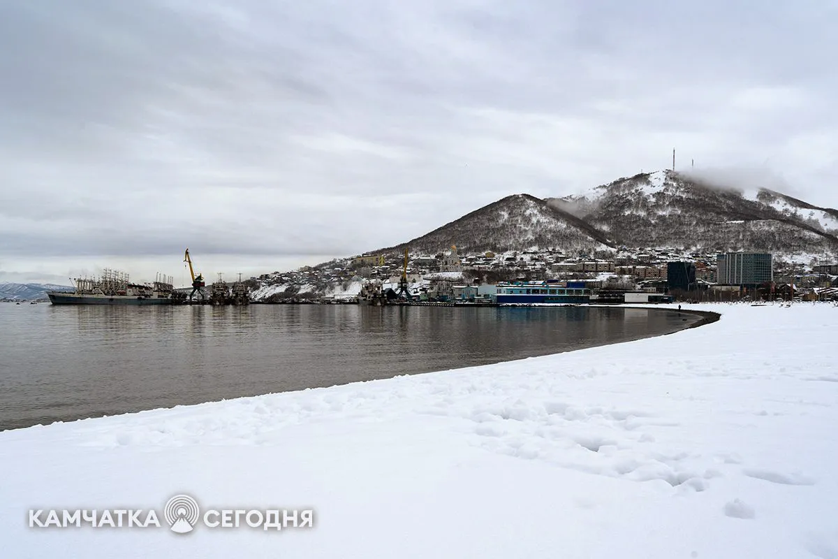 Камчатгидромет: высота снежного покрова на Камчатке больше обычного на 10-30 см