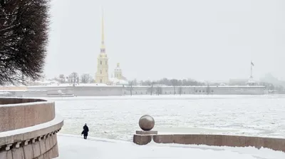 Снежные зарисовки: Красивые моменты зимнего дня в столице