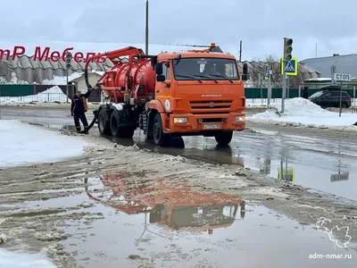 Фон снегопада: природа в вихре белых хлопьев