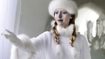 Фото Снежной королевы из фильма: красота во льдах