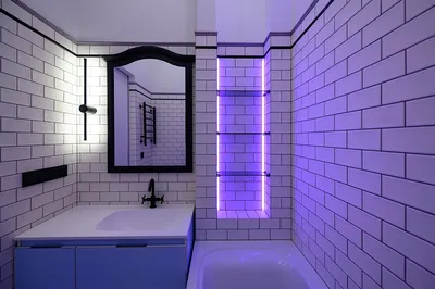 Фото современной маленькой ванной комнаты современного дизайна