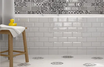 Фото укладки плитки в ванной в Full HD