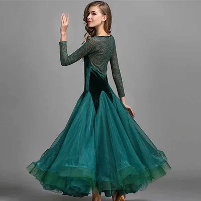 Большой выбор фото стандартных платьев для бальных танцев