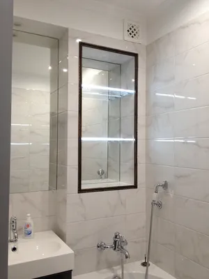 Фото стеклянных полок в ванной комнате - выберите размер изображения