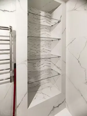 Фото стеклянных полочек в ванной комнате для скачивания