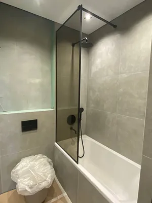 Фото стеклянной ванны с эффектом стекла