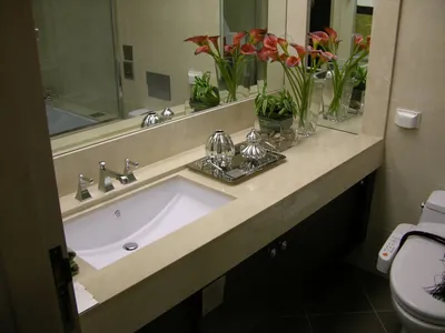 Функциональные решения для столешницы в ванную комнату из гипсокартона