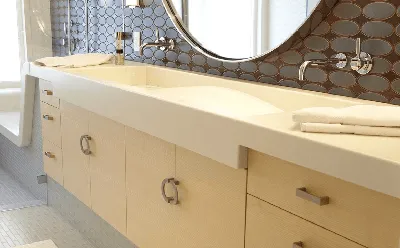 Элегантность и практичность столешницы в ванную из гипсокартона