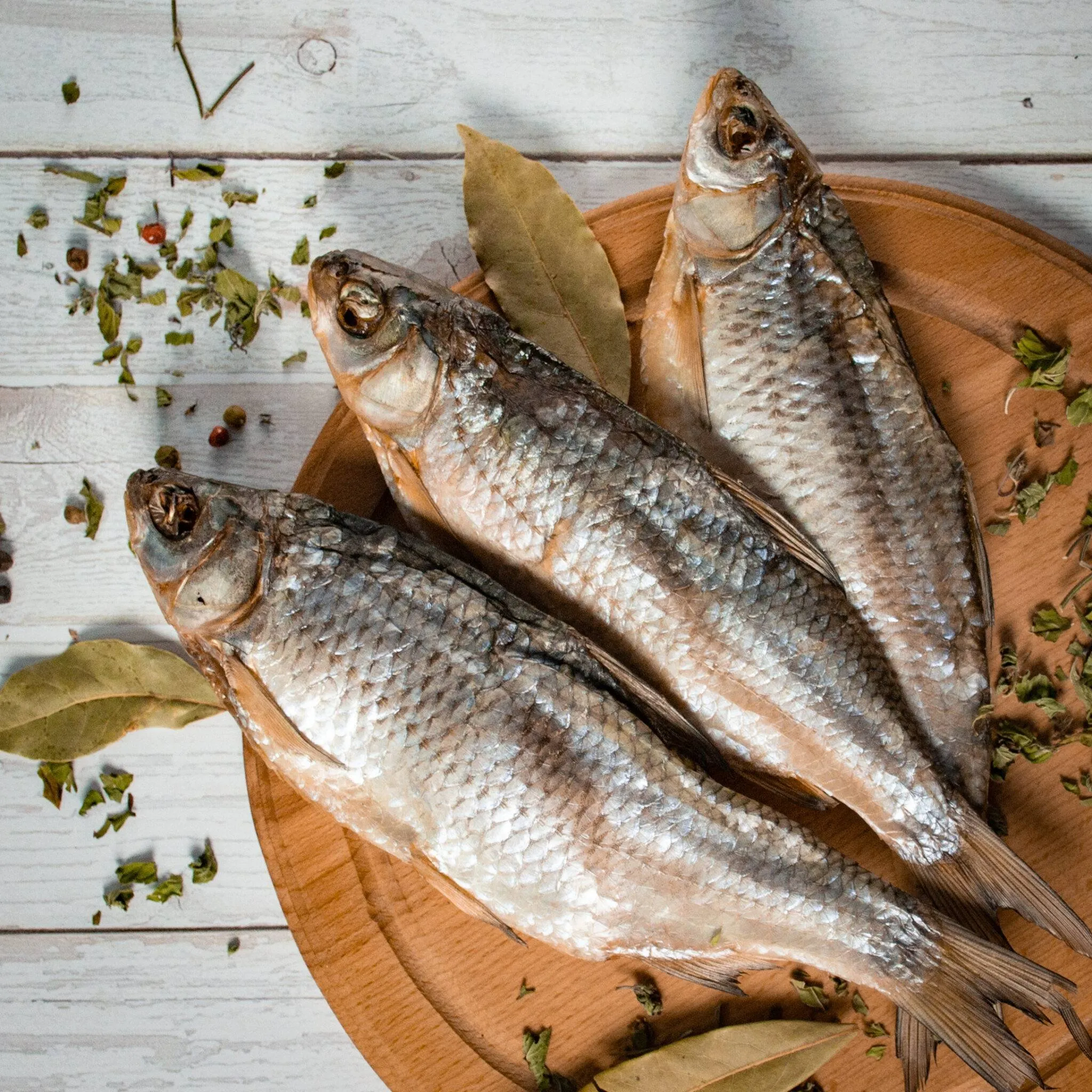 Фотка с сухой рыбой: ощутите аромат моря и вкус России | Сухая рыба Фото  №751921 скачать