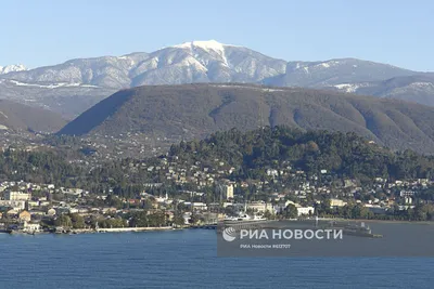 Фон рабочего стола с фотографией Сухуми моря в HD качестве