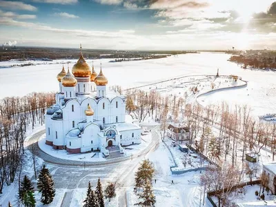 Новогодний арт: Изображения Суздаля в праздничном свете