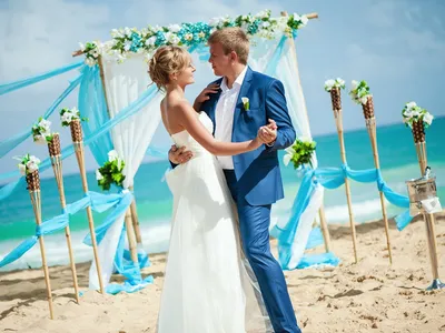 Фото свадьбы на пляже в формате WebP для скачивания