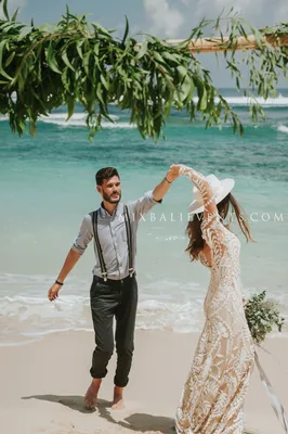 Скачать бесплатно фото свадьбы на пляже