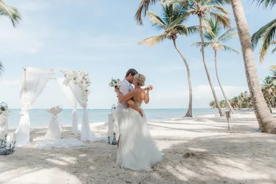 Фото на пляже: волшебство свадьбы на берегу моря