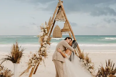 Волшебный момент: свадебные фото на пляже