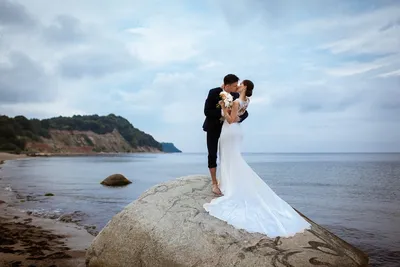 2024 год: свадебные фото у моря