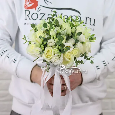 Фото свадебного букета из кустовой розы