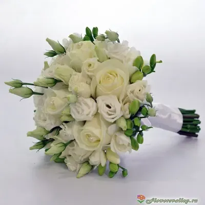 Восхитительные изображения свадебного букета из роз и лилий