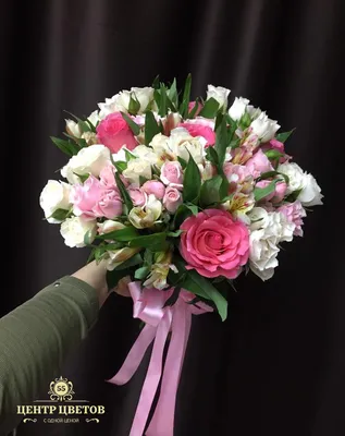 Фотка: свадебный букет из маленьких роз в формате jpg