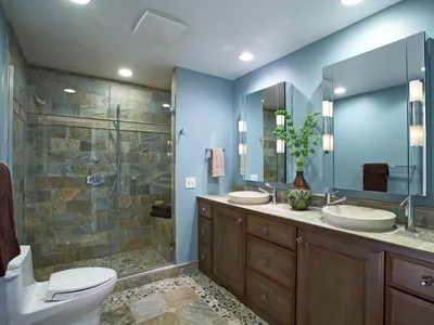 Фото ванной комнаты с эффектом зеркального отражения