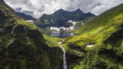 Природные чудеса: Красивые фотографии Тальникового водопада