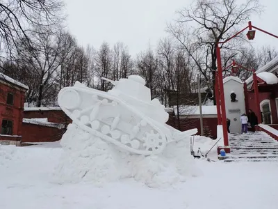 Бесплатные изображения с Танком в снегу