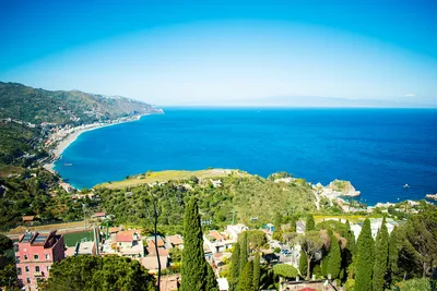 Таормина: райское место для отдыха на берегу Средиземного моря