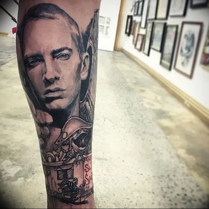 Тату эминема. Eminem Tattoo. Eminem Proof Tattoo. Тату Эминема 2020. Eminem тату.