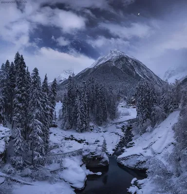 Снежная красота Теберды: Фотографии с возможностью выбора размера