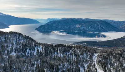 Зимний пейзаж: Фотографии Телецкого озера в разнообразных форматах