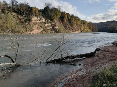 Фотографии терема у реки каменномостский, чтобы оживить вашу обстановку - PNG формат