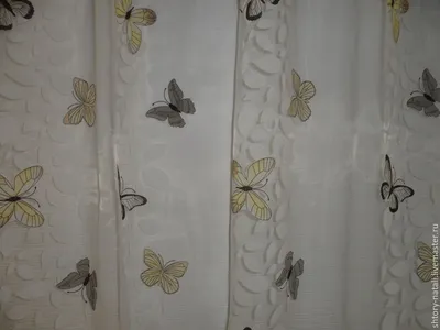 Фото тюльного полотна с разнообразными бабочками и форматом PNG для загрузки на странице с фото