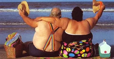 Толстые люди на пляже: уникальные фотографии для проекта