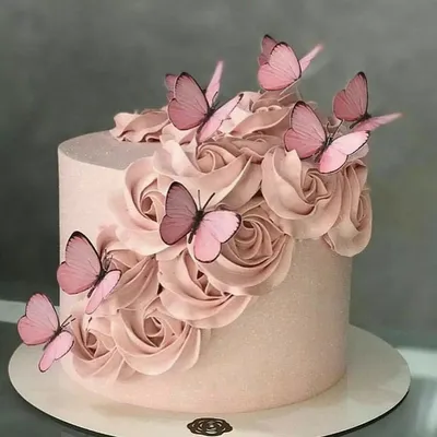 Магическое фото торта с бабочкой на выбор