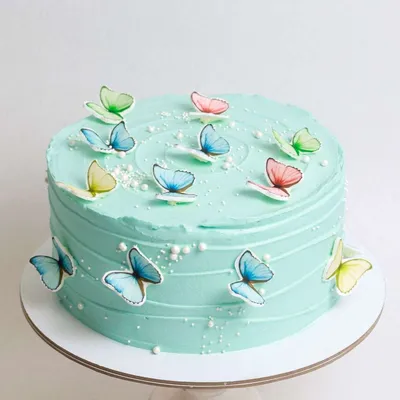 Фотография торта с изображением бабочки на любой вкус