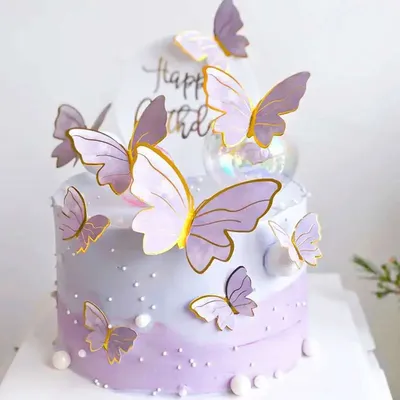 Идеальная картинка бабочки на фото торта