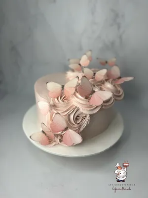 Уникальное фото торта в форме бабочки, чтобы впечатлить гостей