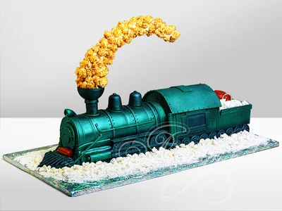 Фотосессия с великолепным тортом-поездом: выбор формата и размера