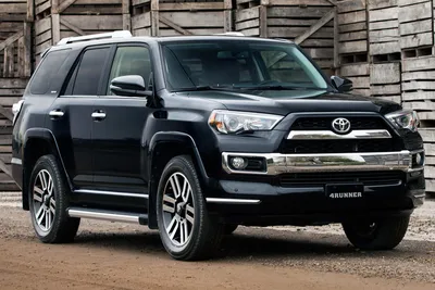 Смотрите наши фотографии Toyota 4Runner 2023 в разных ракурсах