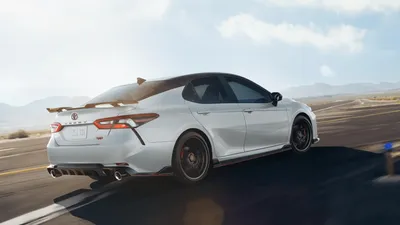 Фото Toyota Camry 2023 для любых целей