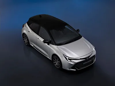 Фото Toyota Corolla 2023 с новым дизайном