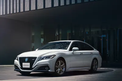 Фотографии Toyota Crown 2023 для дизайнеров