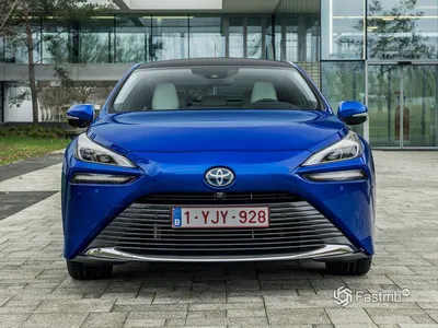 Фотография Toyota Mirai 2023 с навигационной системой