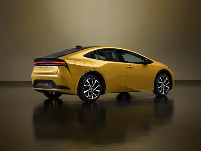 Новые фотографии Toyota Prius 2023 в формате PNG