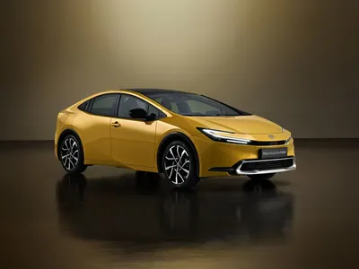 Фото Toyota Prius Prime 2023 в высоком разрешении