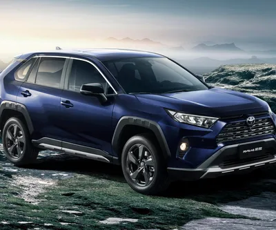 Фото Toyota RAV4 2023 на рабочий стол