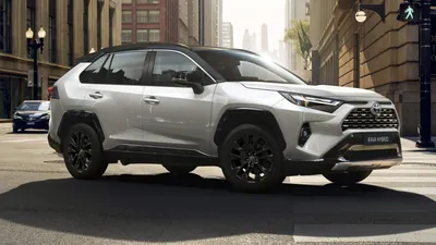 Новые фотографии Toyota RAV4 Prime 2023