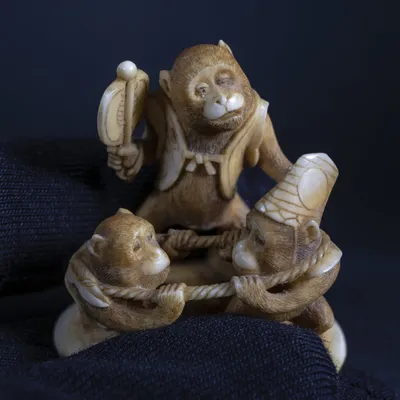 Обои на телефон с тройкой обезьян